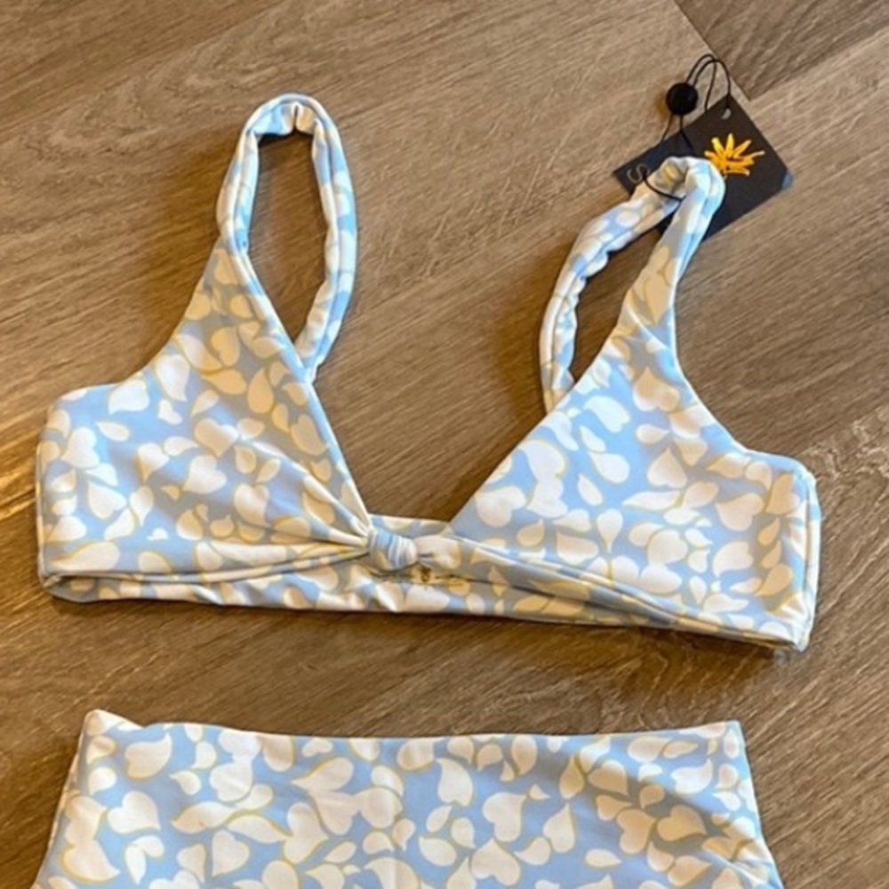 Skatie bikini top